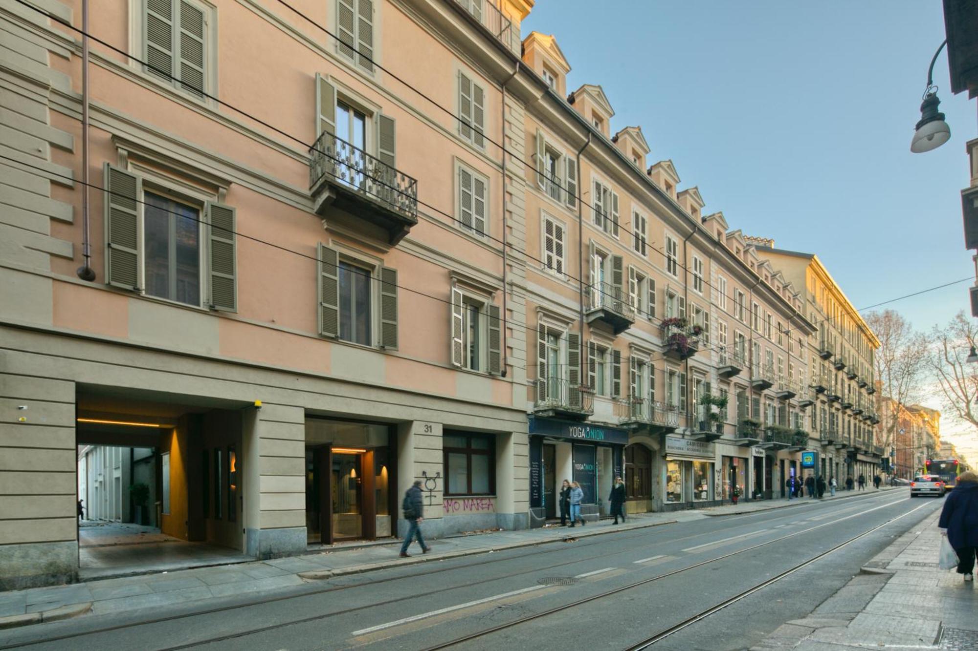 Appartamento Centro Torino Con Terrazzo Екстер'єр фото